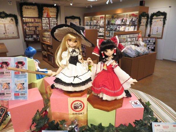 「東方Project×DD」展示キャラバン実施中！