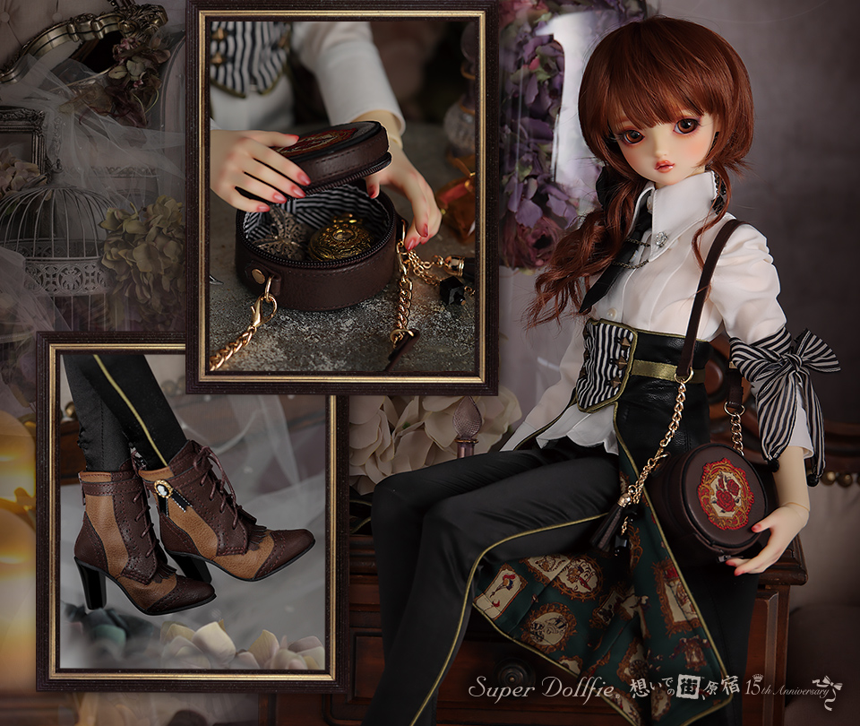 Mini Hat Box & Wingtip Lace Up Boots